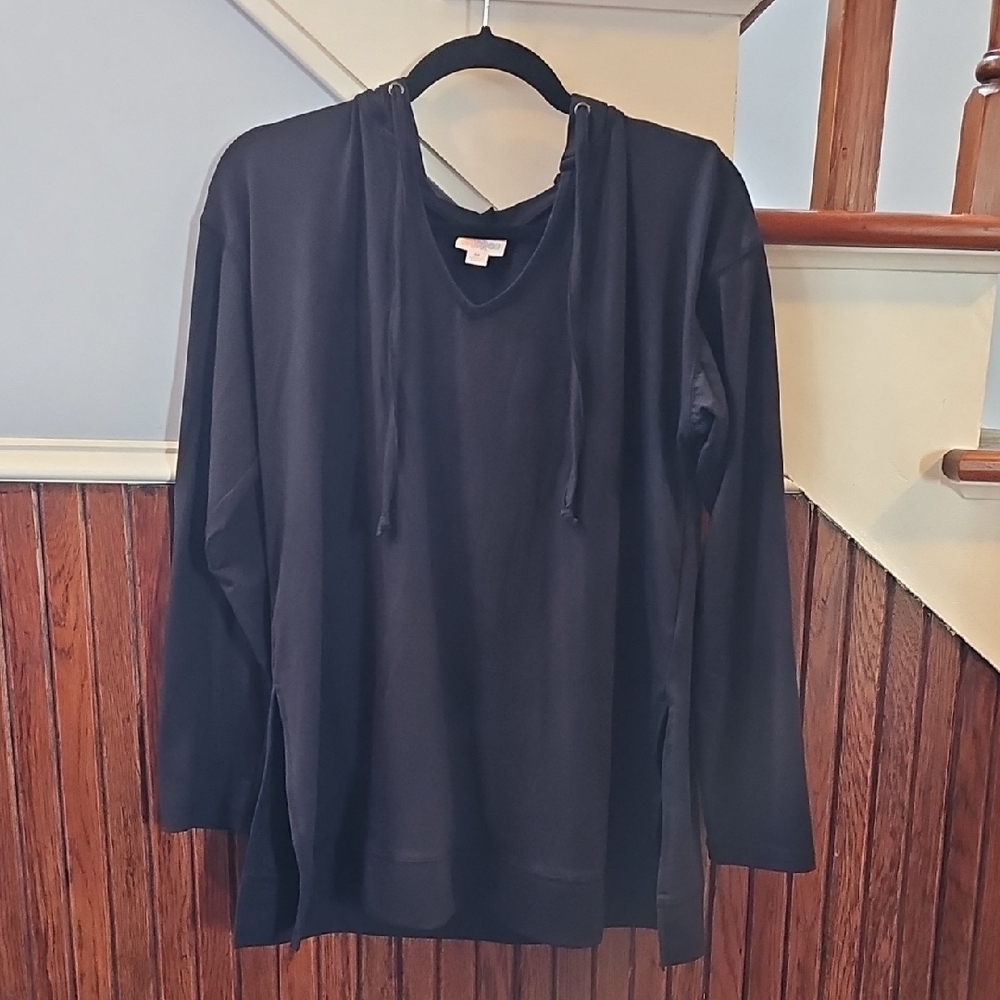 LuLaRoe Black Tunic Top Classic Knit